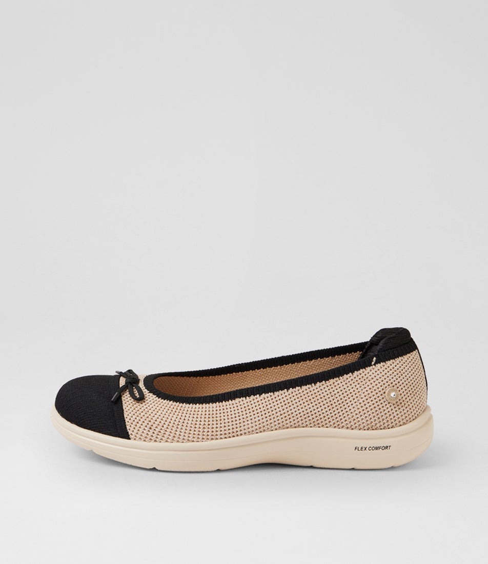 On The Go Black Natural Mesh Sandals
