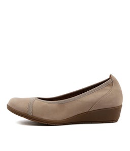 FLEXWEDGE LIGHT TAUPE LEATHER