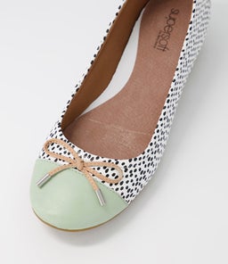 EMBARK SEAFOAM DOTS LEATHER EMBOSSED LEATHER
