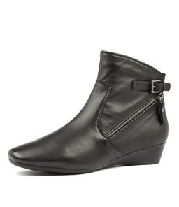 ROMELLE BLACK LEATHER