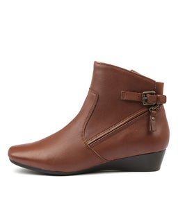 ROMELLE BROWN LEATHER