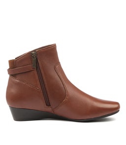 ROMELLE BROWN LEATHER