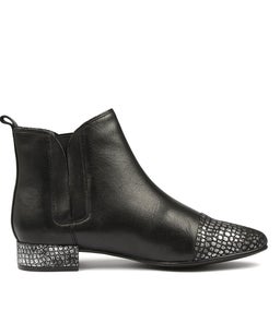 NOVETTE BLACK CROC LEATHER