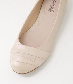 CLAUDEA NUDE SHIMMER SUEDE