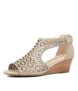 KATTINA PALE TAUPE LEATHER