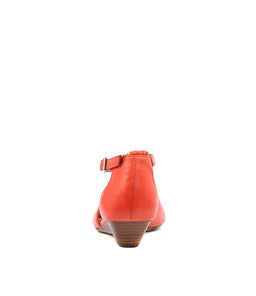 BONO2 CORAL LEATHER