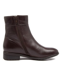 ECHUCA SU BROWN LEATHER