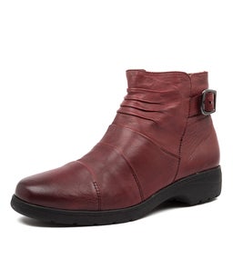 JABER SU DEEP CRIMSON LEATHER