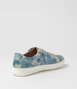 ZARINA SU BLUE CLOUDS WHITE SOLE LEATHER
