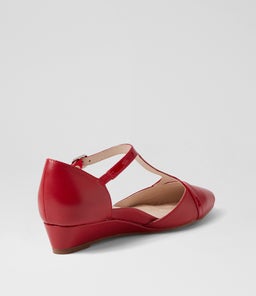 EMBER SU DK RED LEATHER PATENT