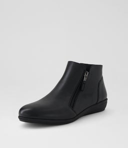 FALLENN SU BLACK LEATHER