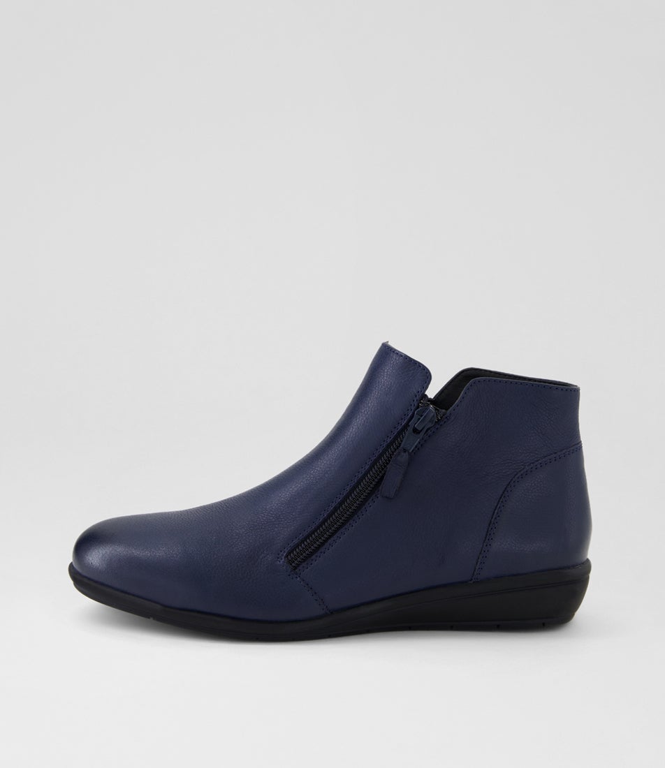 Fallenn Ocean Leather Ankle Boots