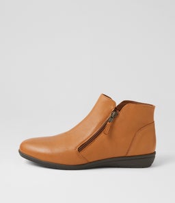 FALLENN SU CARAMEL LEATHER
