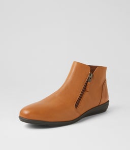 FALLENN SU CARAMEL LEATHER