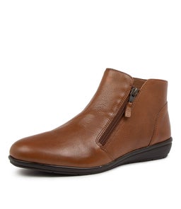 FALLENN SU TAN LEATHER