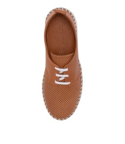 SINCERE SU TAN TAN LEATHER
