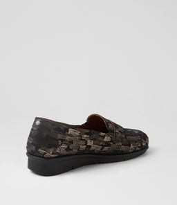 PUNIS SU GUNMETAL PAINT SUEDE