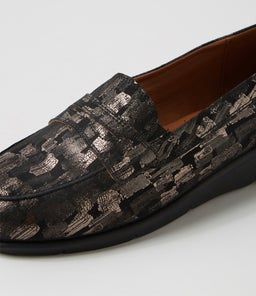 PUNIS SU GUNMETAL PAINT SUEDE