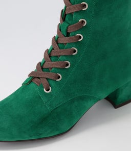MAGIC SU EMERALD COVERED HEEL SUEDE