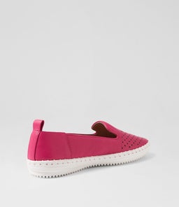 WINNER SU DK FUCHSIA LEATHER