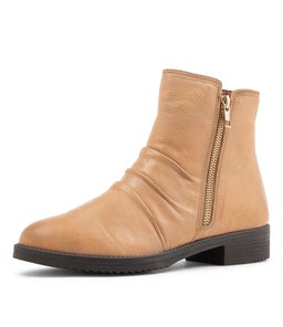 CANI SU CAMEL LEATHER