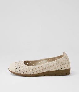 FAB SU ALMOND LEATHER