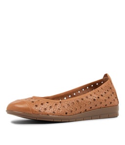 FAB SU DK TAN LEATHER