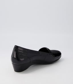 RAZZIE SU BLACK BLACK PATENT JEWELS