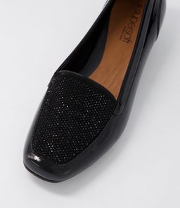 RAZZIE SU BLACK BLACK PATENT JEWELS