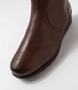 LYNIA SU DK BROWN LEATHER