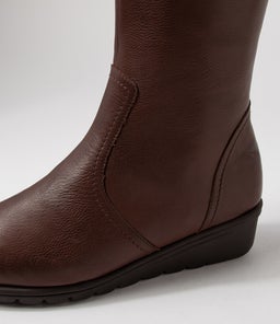 LYNIA SU DK BROWN LEATHER