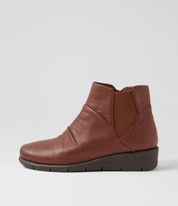 MARCEI SU COGNAC LEATHER