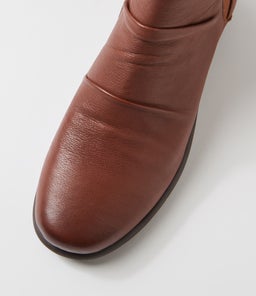 MARCEI SU COGNAC LEATHER