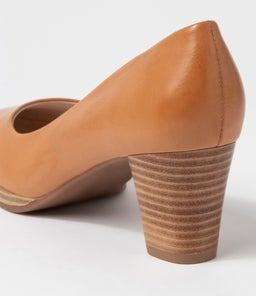 DELISHS SU DK TAN LEATHER