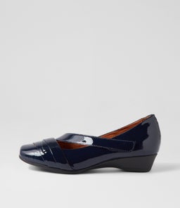 RESTING SU NAVY PATENT LEATHER