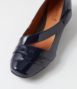 RESTING SU NAVY PATENT LEATHER