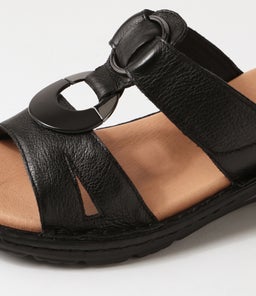 BESTIE SU BLACK BLACK SOLE LEATHER