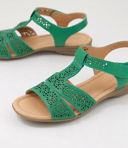 BOOM SU EMERALD GUM SOLE LEATHER