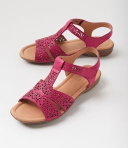 BOOM SU DK FUCHSIA GUM SOLE LEATHER