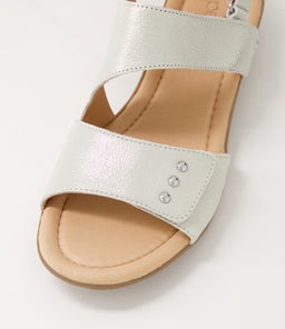 BILLS SU PLATINUM GUM SOLE SUEDE
