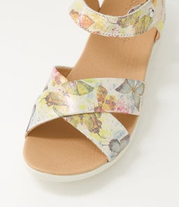 MERRI SU BUTTERFLY SUEDE