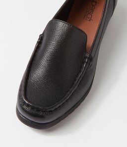 CAPABLE SU BLACK LEATHER