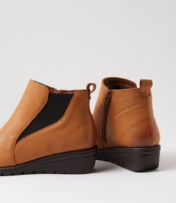 LATE SU NEW TAN LEATHER