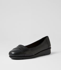 POSH SU BLACK LEATHER