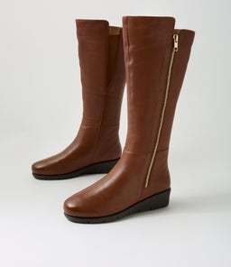 MAKES SU COGNAC LEATHER