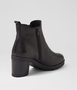 AMIEE SU BLACK LEATHER