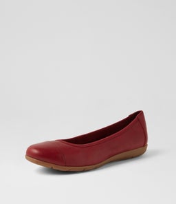 HALLIES SU CHERRY LEATHER