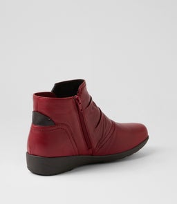 PARISA SU CHERRY BROWN LEATHER