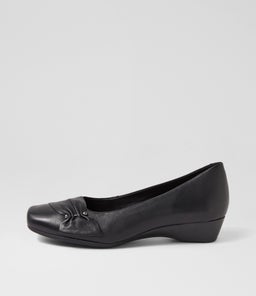 REVERSE SU BLACK LEATHER