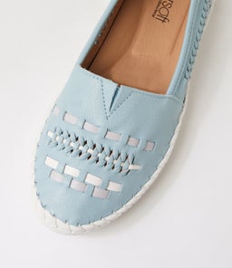 WANDIES SU DOVE BLUE MULTI LEATHER